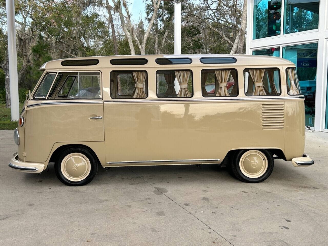 1972 Volkswagen Bus/Vanagon - photo 9