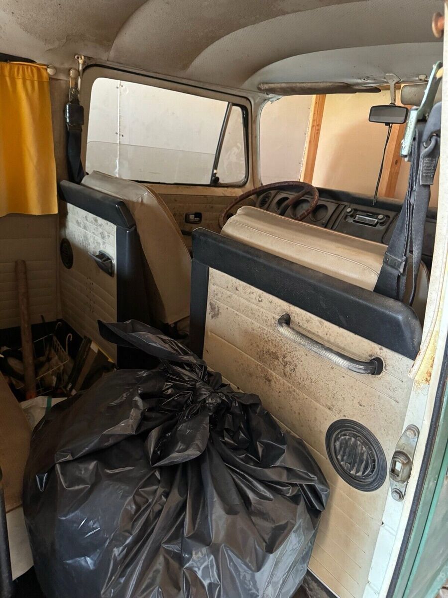 1972 Volkswagen Vanagon Bus - photo 8