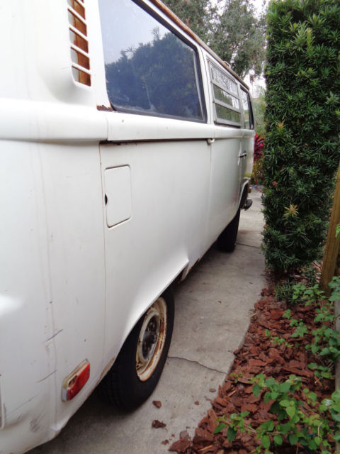 1972 Volkswagen Bus/Vanagon - photo 4