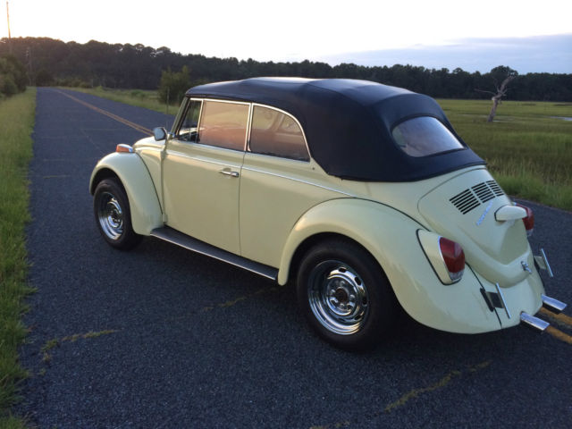 1972 Volkswagon Beetle Convertible 1972 Volkswagen Beetle - Classic