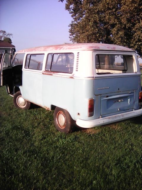 1972 Volkswagen Bus/Vanagon - photo 3