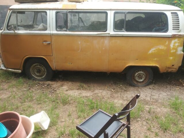 1972 Volkswagon Van 1972 Volkswagen Bus/Vanagon