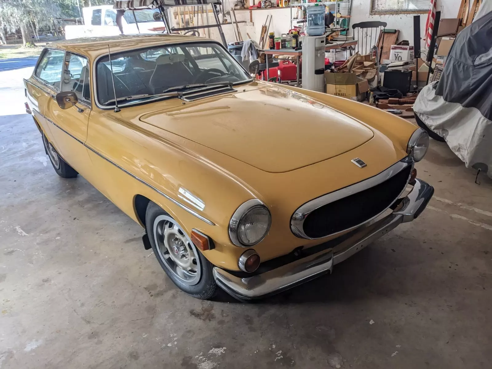 1972 Volvo 1800