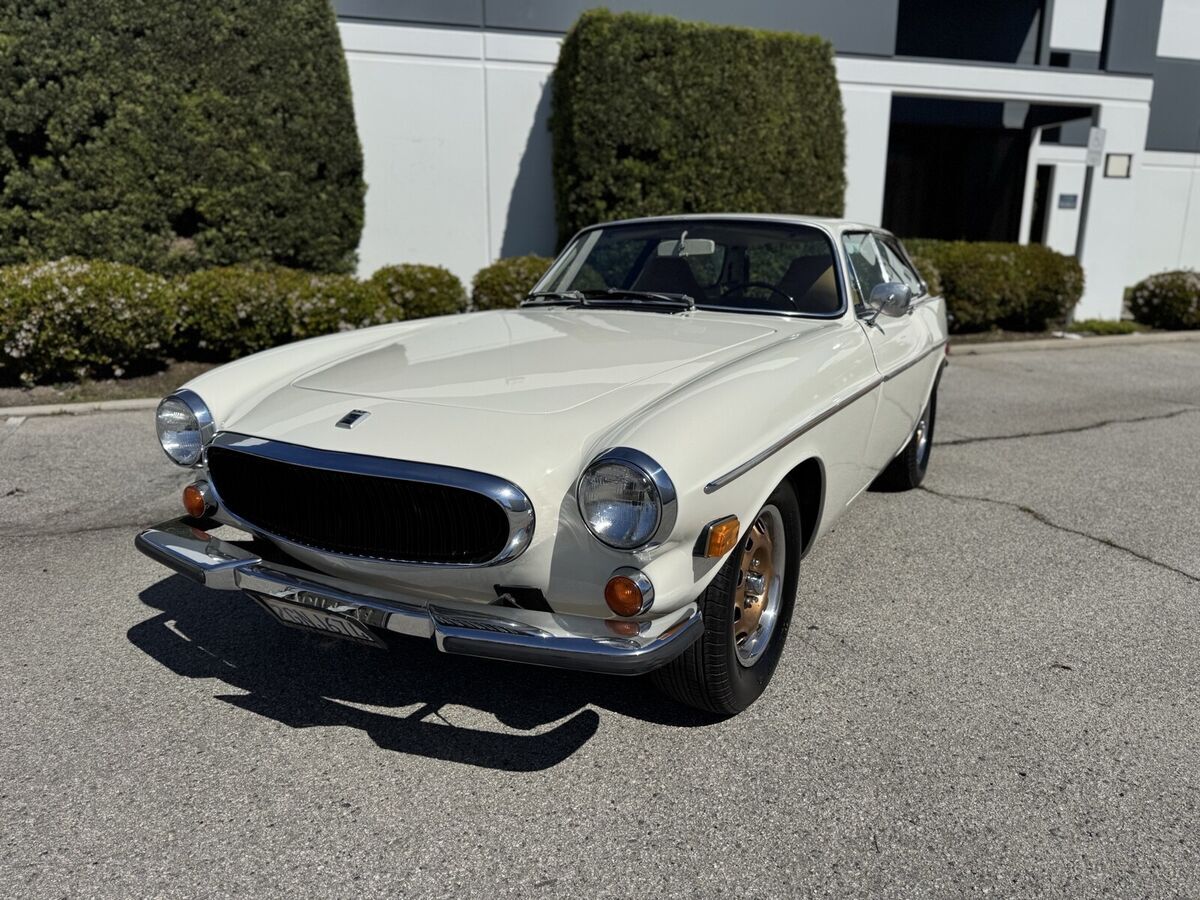 1972 Volvo 1800 ES - photo 2