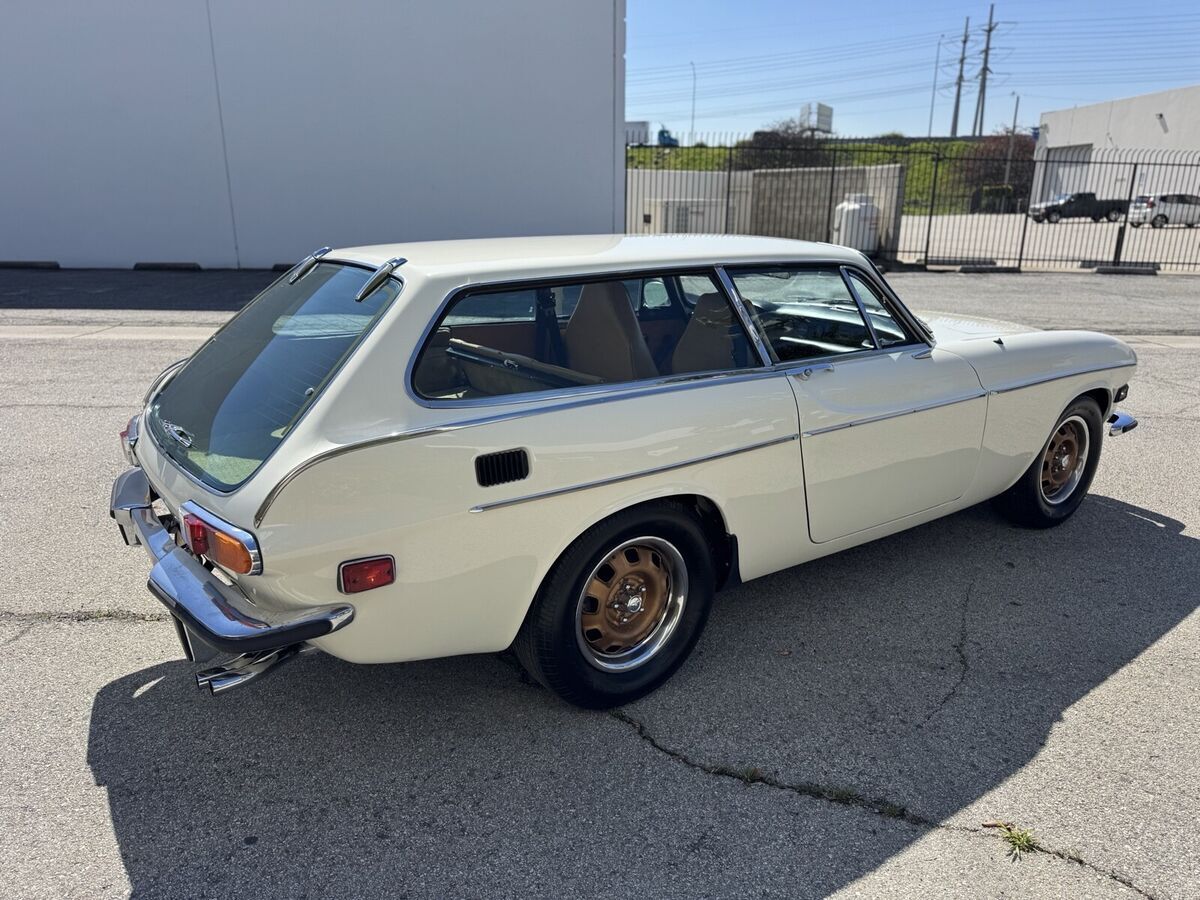 1972 Volvo 1800 ES - photo 8