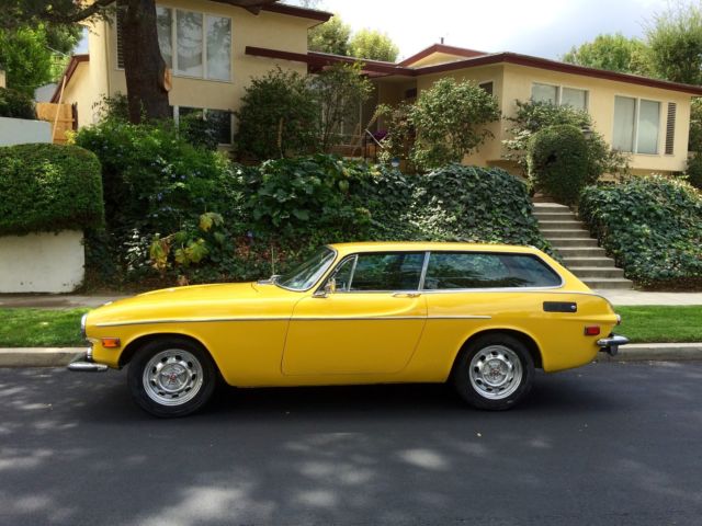 1972 Volvo 1800ES Sports Wagon Very Original - photo 3