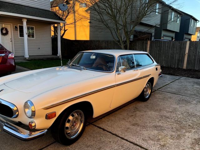 1972 Volvo 1800 ES - photo 2