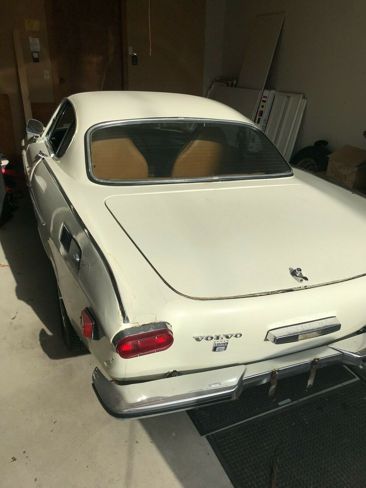 1972 Volvo 1800