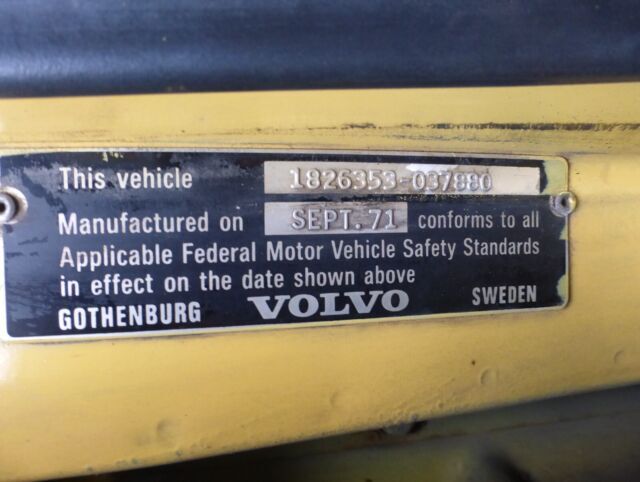 1972 Volvo 1800 One Family Owned Low Miles Good Mechanics - photo 10