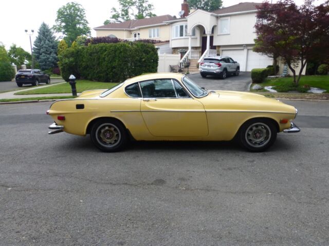 1972 Volvo 1800 One Family Owned Low Miles Good Mechanics - photo 4