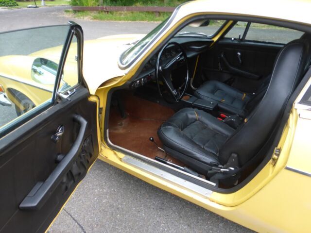 1972 Volvo 1800 One Family Owned Low Miles Good Mechanics - photo 7
