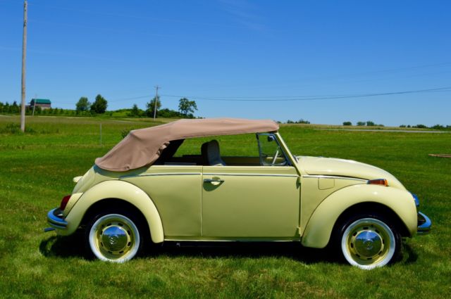 1972 Volkswagen Beetle - Classic Convertible - photo 2
