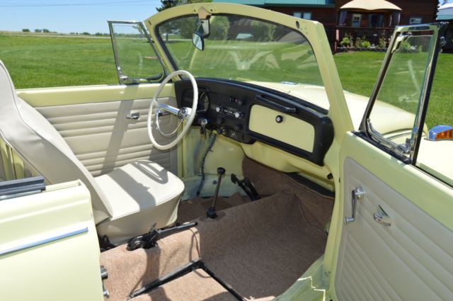 1972 Volkswagen Beetle - Classic Convertible - photo 8