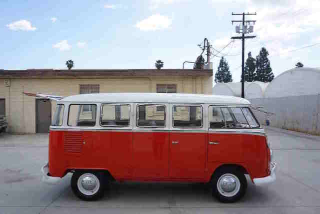 1972 Volkswagen Bus/Vanagon - photo 2