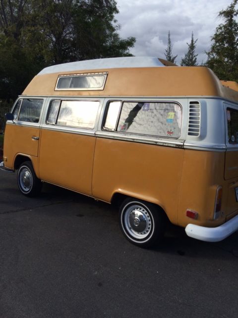 1972 Volkswagen Bus/Vanagon Deluxe - photo 2