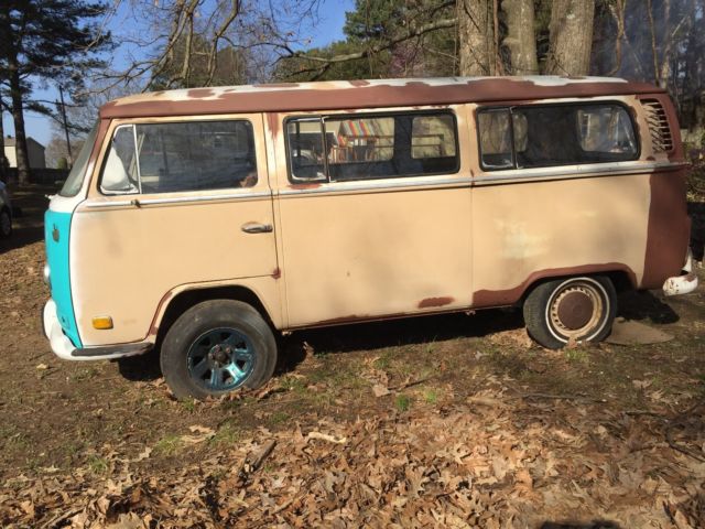 1972 VW BUS ENGINE RUNS BUY IT NOW 1972 Volkswagen Bus/Vanagon
