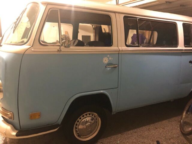 1972 Volkswagen Bus/Vanagon - photo 3