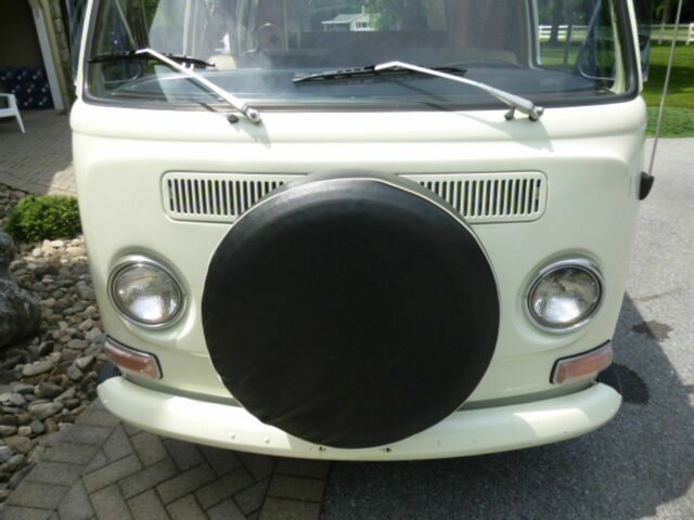 1972 Volkswagen Bus/Vanagon Westfalia Camper Van * VW BUS * Road Trip - photo 9