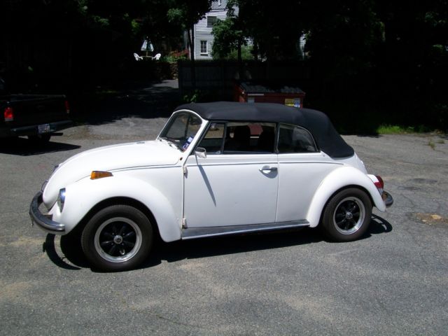 1972 VW Convertible Bug 1972 Volkswagen Beetle - Classic