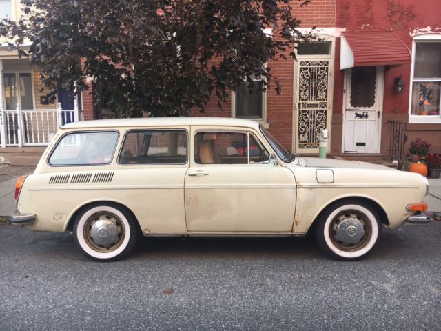 1972 VW Squareback - super original - runs and drives great! 1972 Volkswagen Squareback