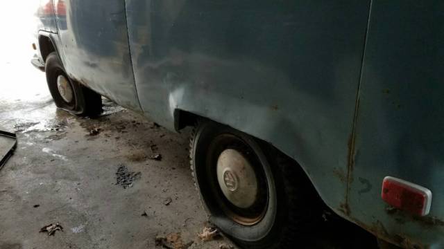 1971 Volkswagen Bus/Vanagon transporter Tyler 2 9 passenger - photo 10