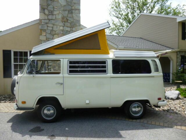 1972 VW Volkswagen BUS Westfalia Camper Van PopTop Woodstock Hippie *NO RESERVE* 1972 Volkswagen Bus/Vanagon Westfalia Camper Van * VW BUS * Road Trip
