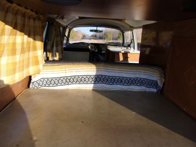 1972 Volkswagen Bus/Vanagon Riviera camper - photo 12
