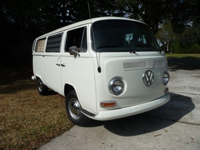 1972 Volkswagen Bus/Vanagon - photo 2