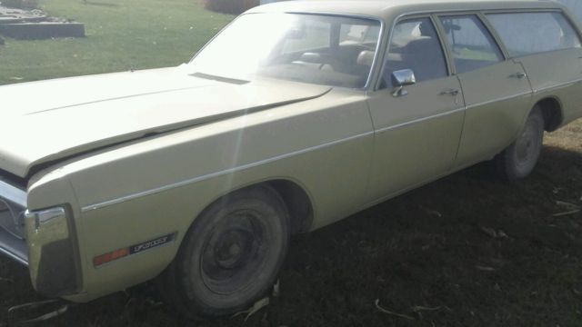 1972 Plymouth Fury Suburban - photo 4