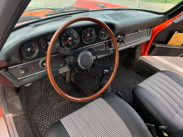 1973 Porsche 911 73 1/2 Porsche 911T Targa - photo 13