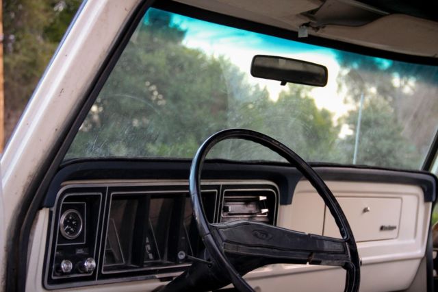 1976 Ford F-250 Highboy - photo 9