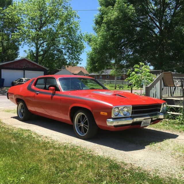 1973 1974 plymouth Satellite sebring Plus road runner red 1974 Plymouth Satellite