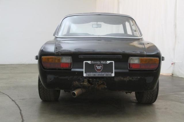 1973 Alfa Romeo GTV 2000 - photo 12
