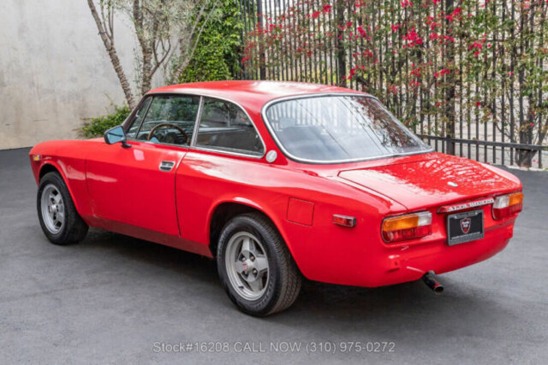1973 Alfa Romeo GTV 2000 - photo 8