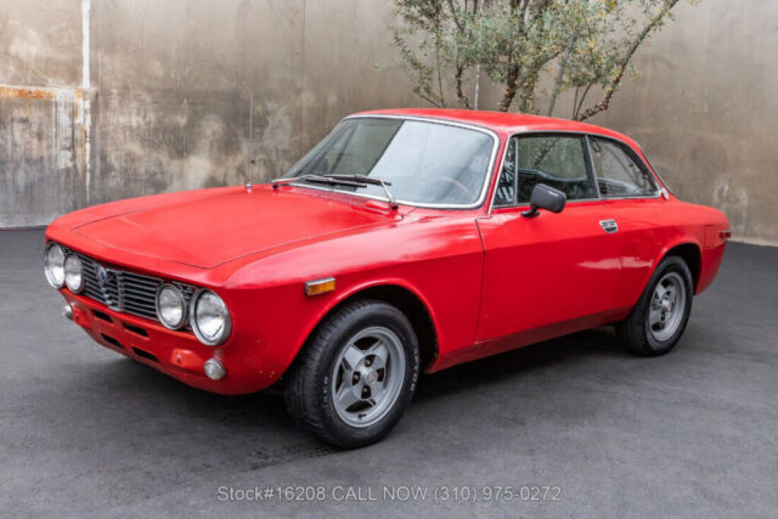 1973 Alfa Romeo GTV 2000 - photo 9