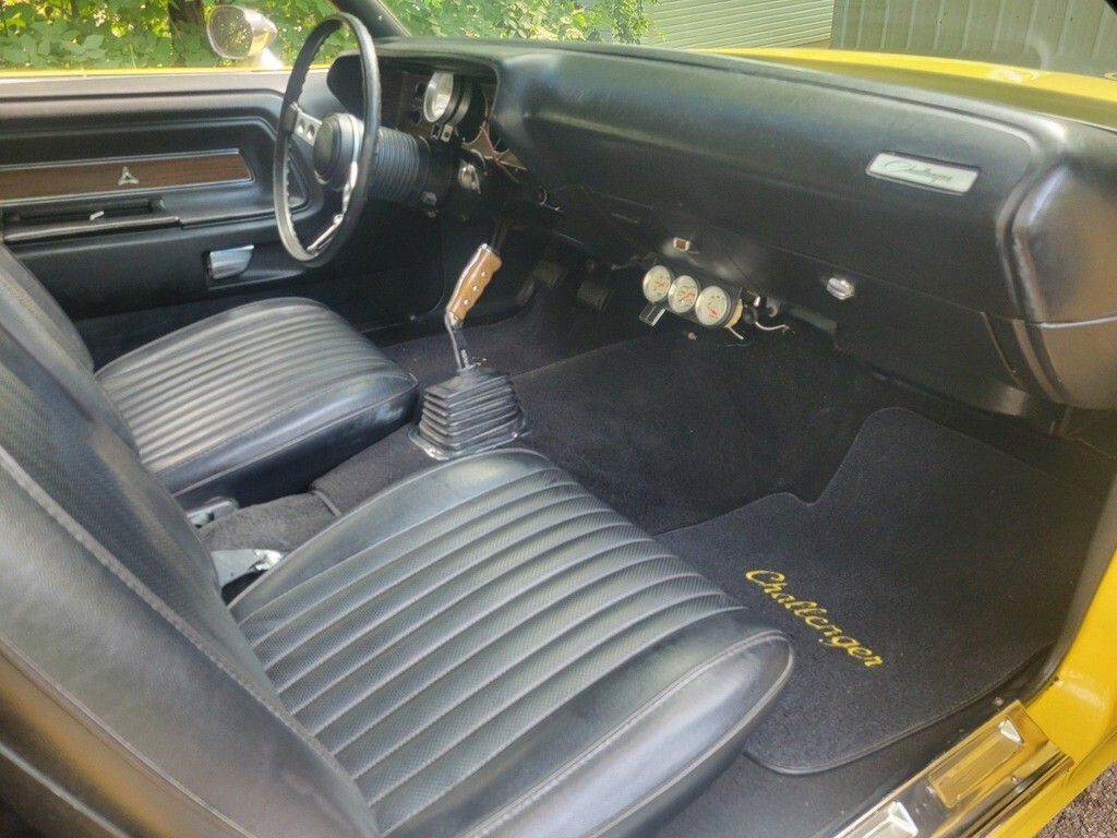 1973 Dodge Challenger Rallye Resto-Mod (2023) Stock Number 9701975 - photo 5