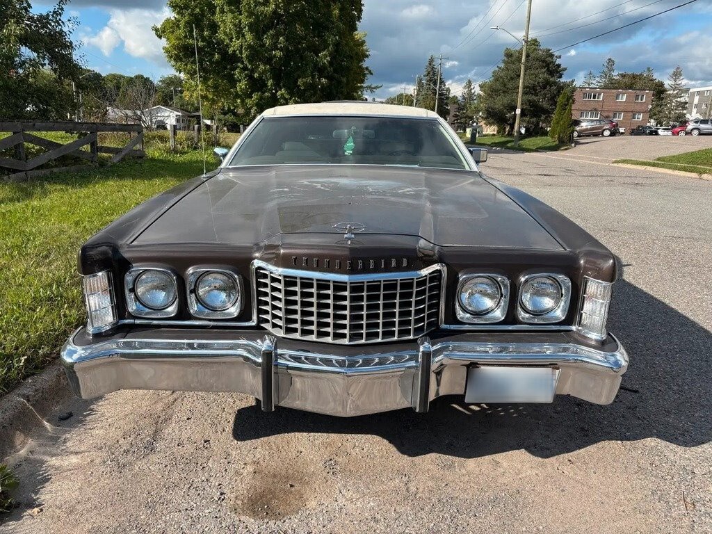 1973 Ford Thunderbird Classic 2Dr Stock Number 4141768 - photo 3