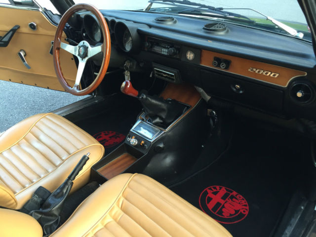 1973 Alfa Romeo GTV 2000 - photo 10