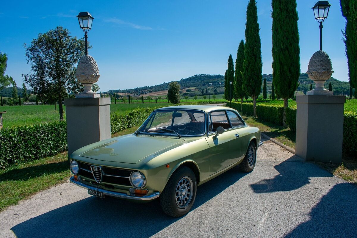 1973 Alfa Romeo GT Junior 1600 RESTORED 1973 ALFA ROMEO GT JUNIOR 1600 - photo 5