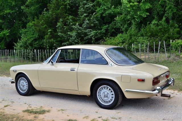 1973 Alfa Romeo GTV - photo 11