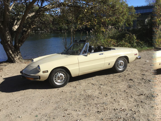 1973 Alfa Romeo Spider 2000 1973 Alfa Romeo Spider 2000