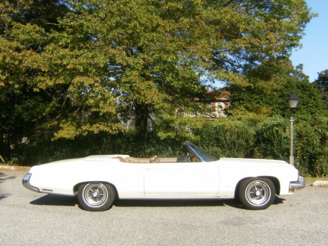 1973 Buick Centurion Convertible - photo 2