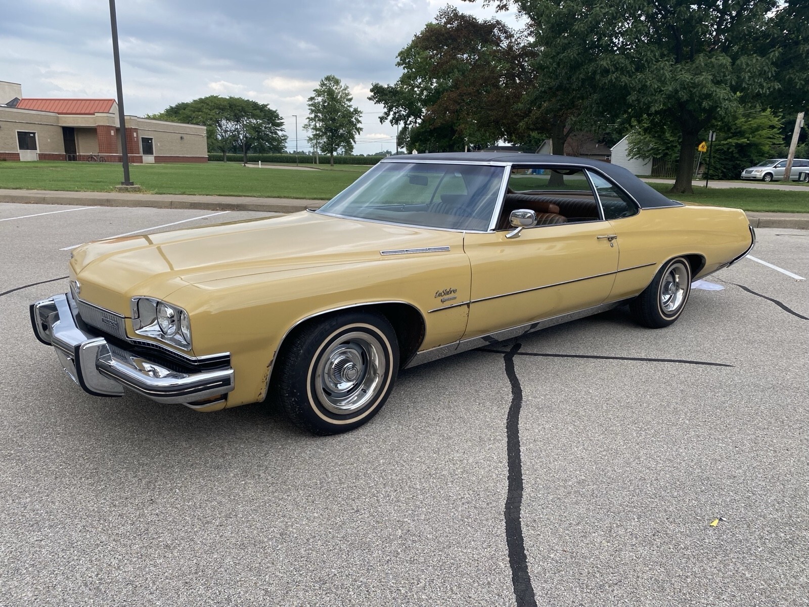 1973 Buick Le Sabre Custom - photo 3