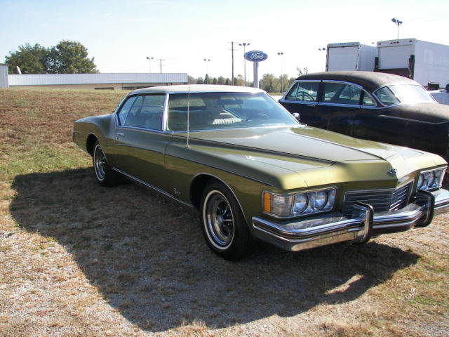 1973 Buick Riviera Base Hardtop 2-Door - photo 4