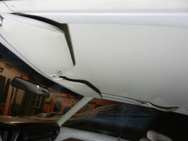 1973 Buick Riviera base-- - photo 2