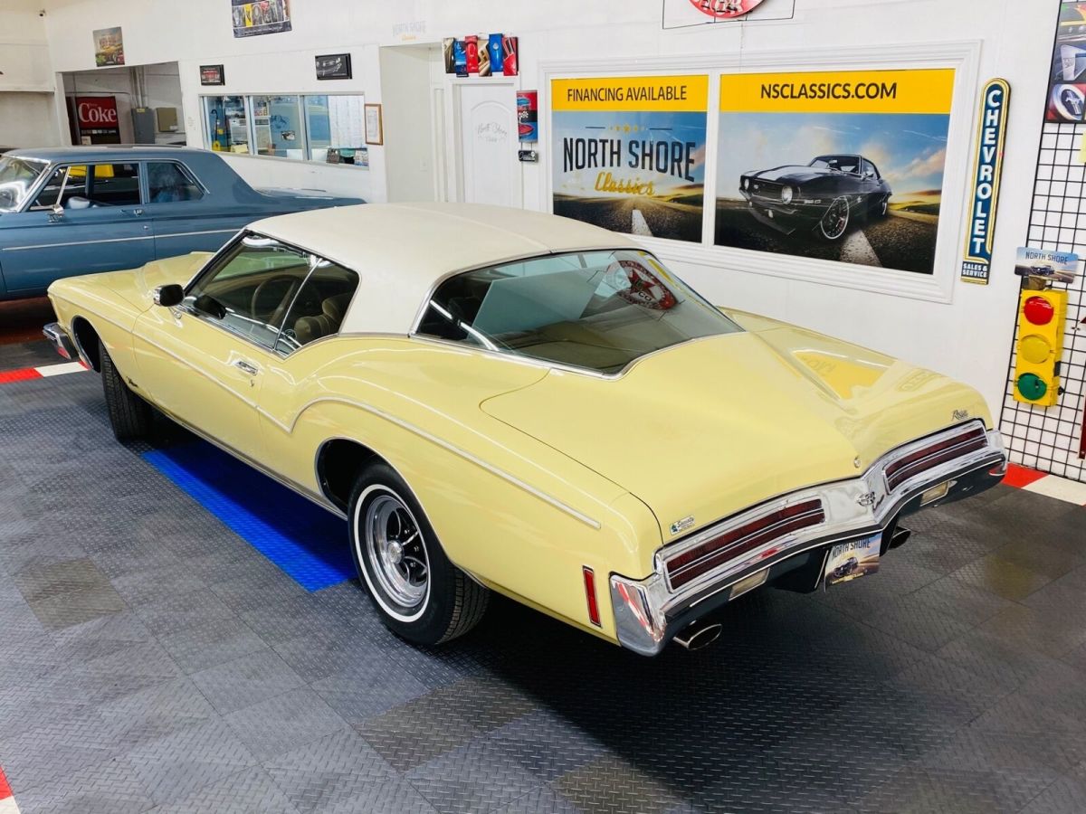 1973 Buick Riviera - BOAT TAIL - 455 ENGINE - FACTORY A/C - - photo 3