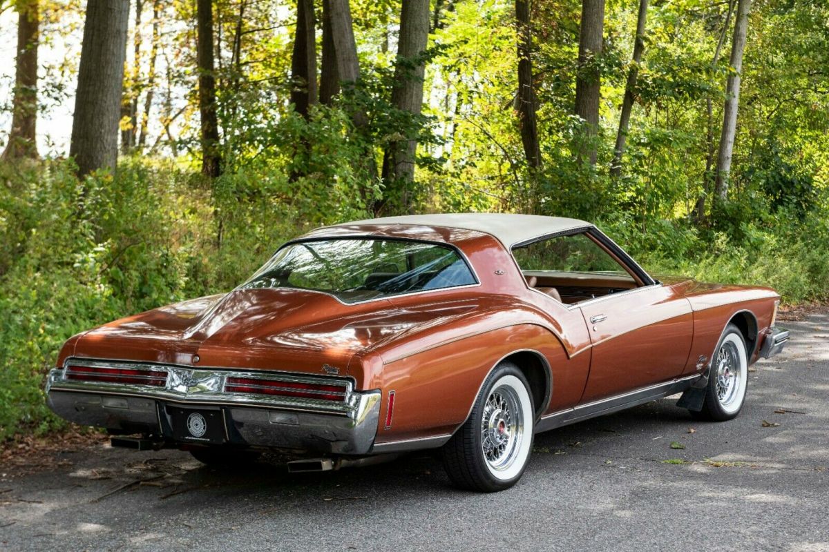 1973 Buick Riviera Grand Sport - photo 2