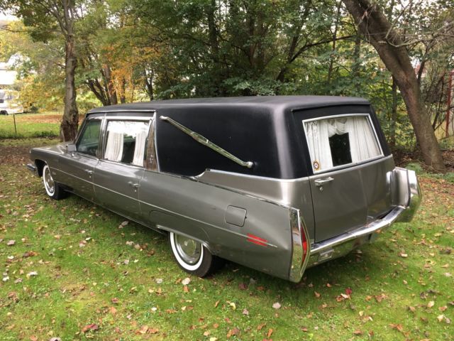 1973 Cadillac Superior Hearse Fleetwood Hearse - photo 7