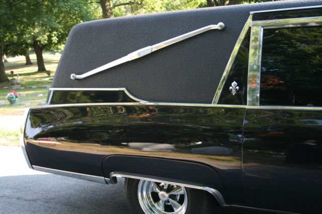 1973 Cadillac DeVille Limo - photo 6