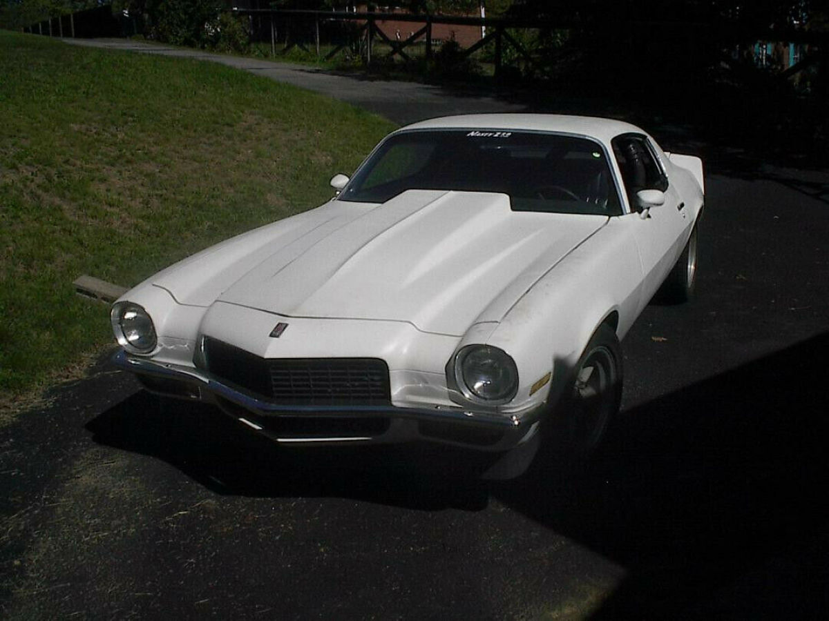 1973 Camaro Z-28 for sale car painted 2 stage WHITE primer 4 speed coupe 1973 Chevrolet Camaro